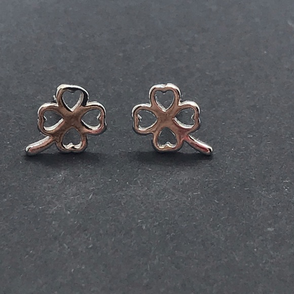 Sterling Silver 925 Clover Stud Earrings - Picture 3 of 4